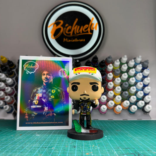 Charles Leclerc (Edición Monza 2024) | Figura Coleccionable Inspirada en la Fórmula 1 | Edición Exclusiva para Fans del Motor