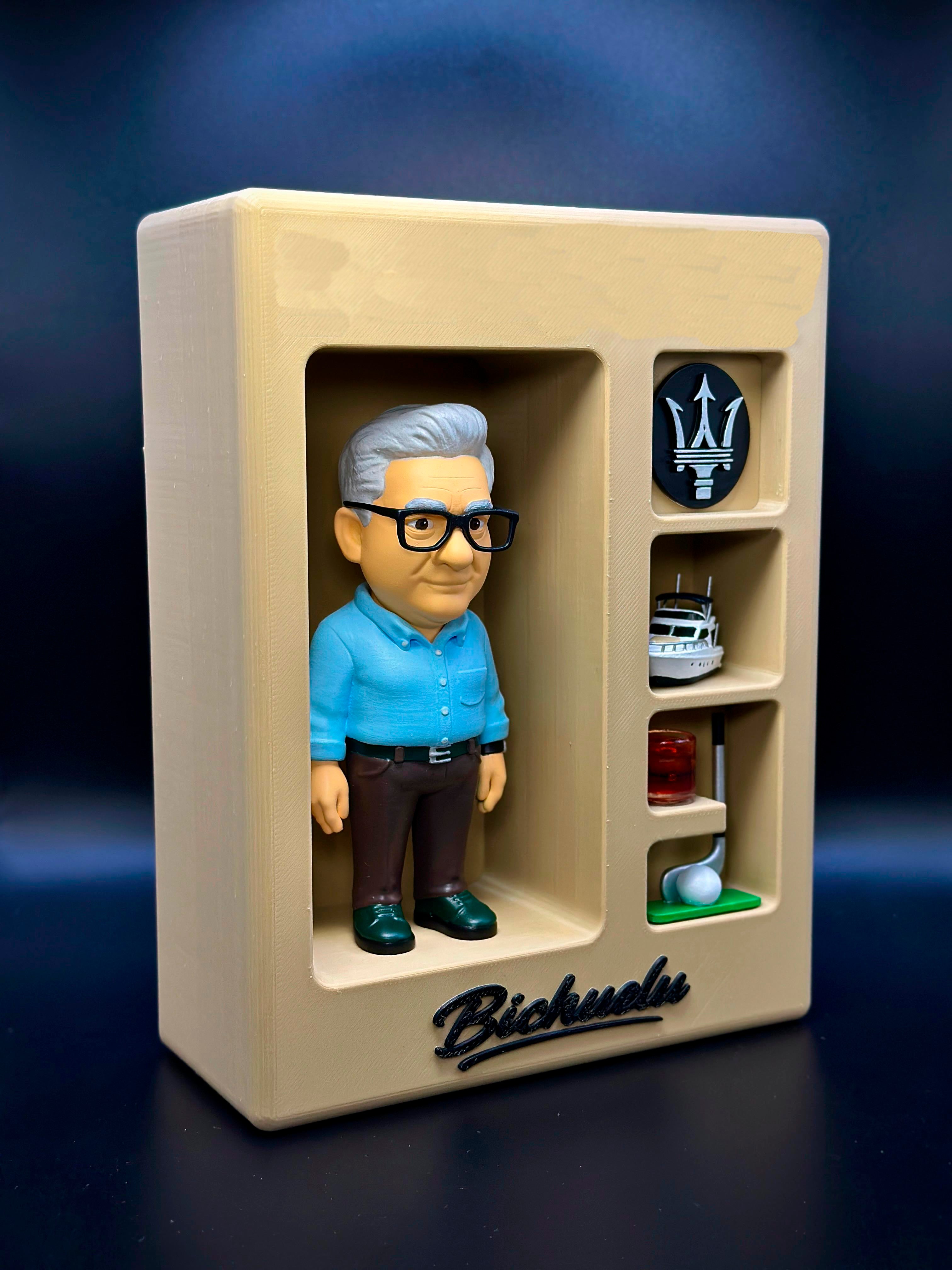 Figura personalizada con expositor