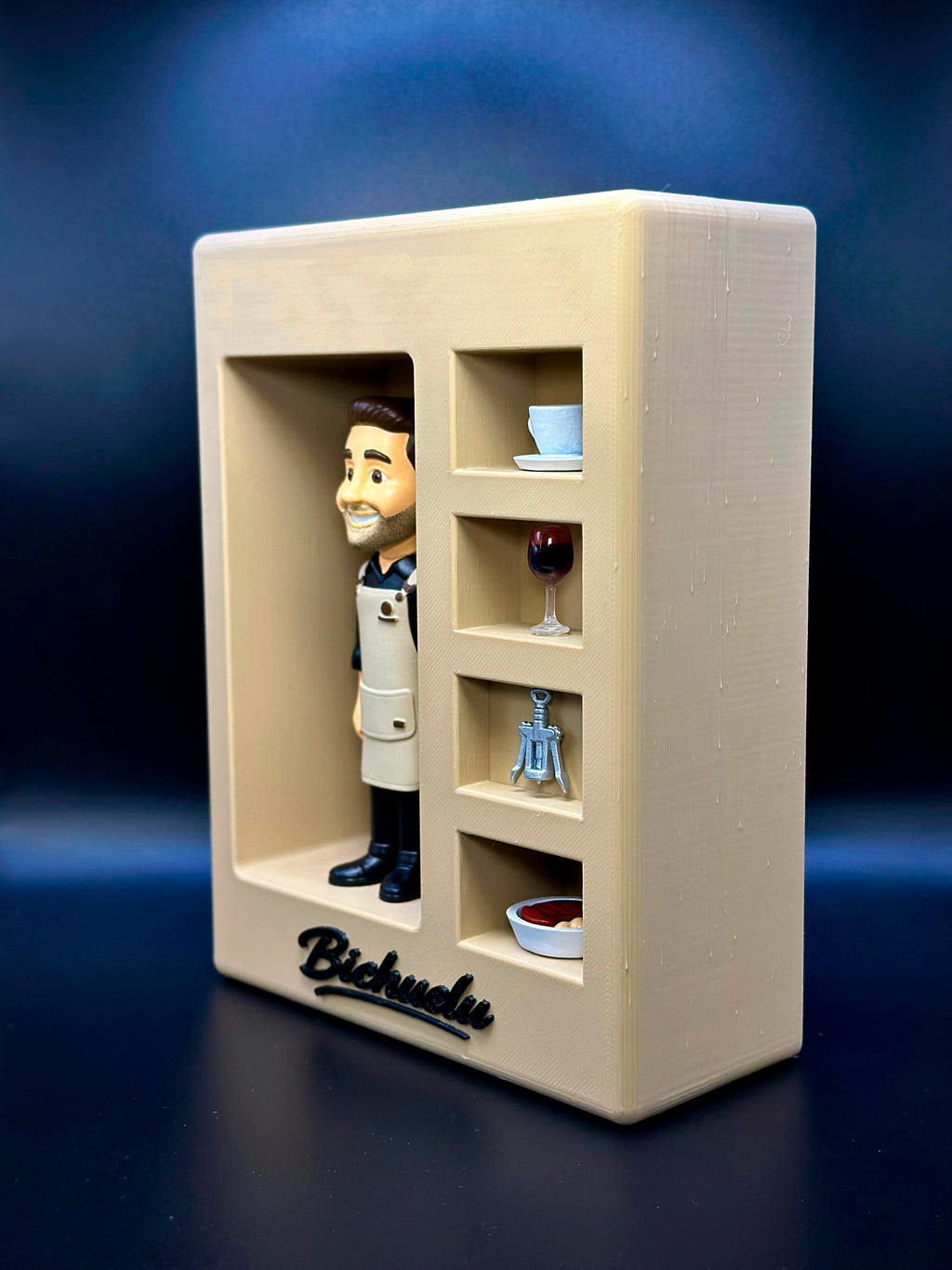 Figura personalizada con expositor