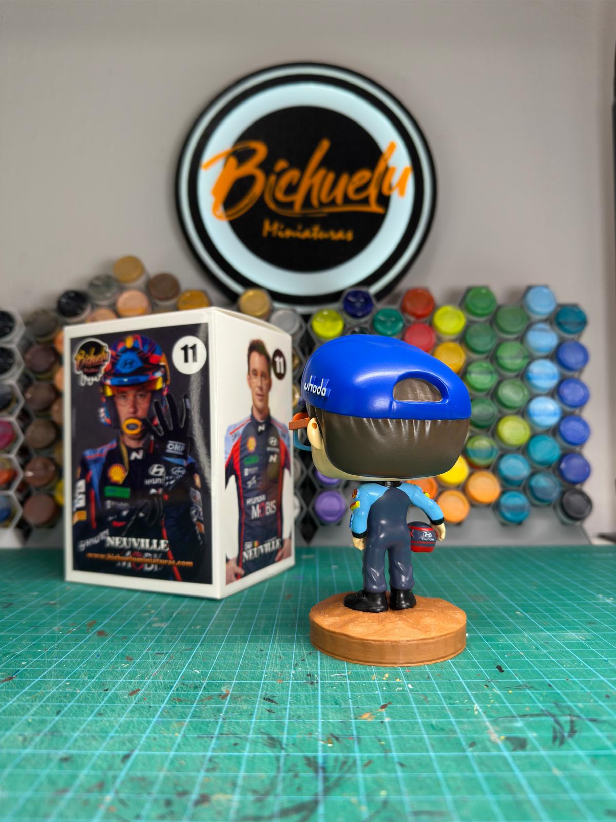 Figura Thierry Neuville | Coleccionable Exclusivo del Rally WRC